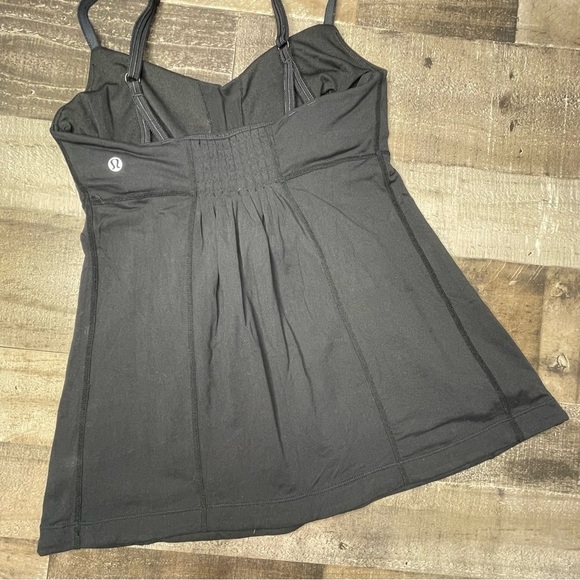 Lululemon Fouetté Tank size 6 - Picture 8 of 14